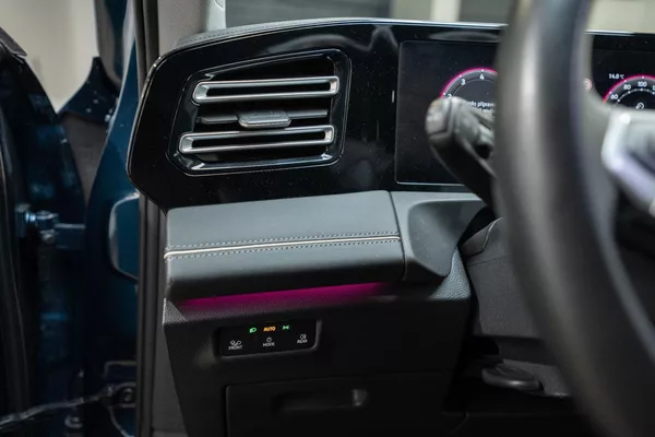 Volkswagen Tiguan 1.5 eTSI 110 kW - foto 20