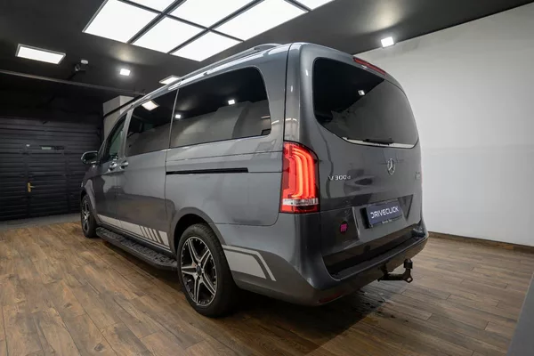 Mercedes-Benz V300d 4MATIC 176 kW - foto 6