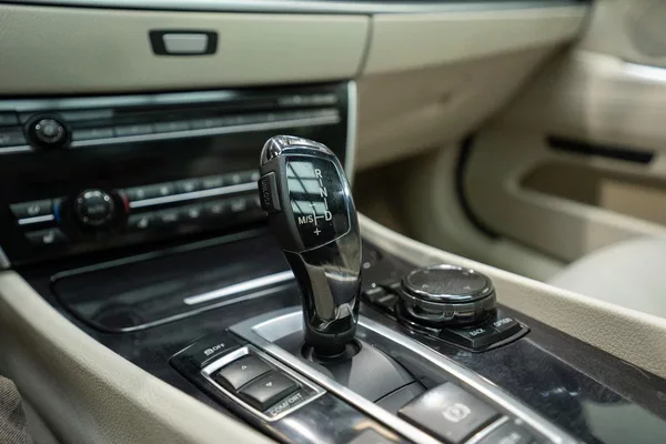 BMW 535d xDrive GT Modern Line - foto 15