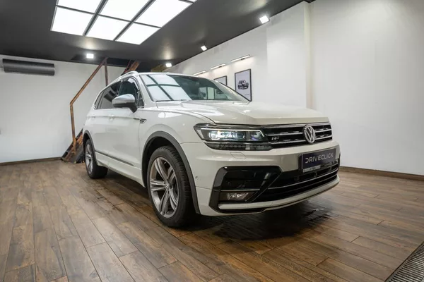 Volkswagen Tiguan Allspace 2.0 TSI 162 kW 4Motion R-Line - foto 3