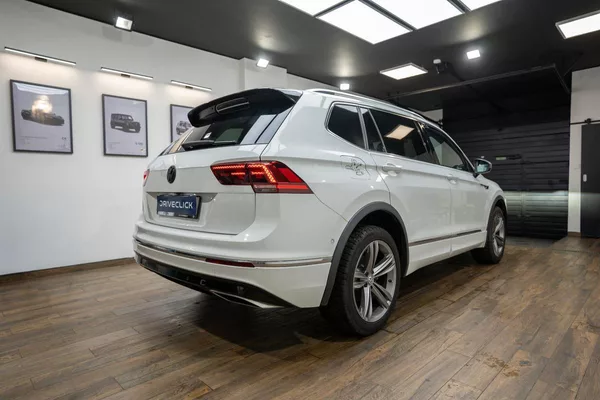 Volkswagen Tiguan Allspace 2.0 TSI 162 kW 4Motion R-Line - foto 4