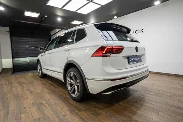 Volkswagen Tiguan Allspace 2.0 TSI 162 kW 4Motion R-Line - foto 6