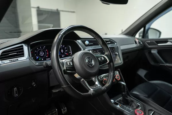Volkswagen Tiguan Allspace 2.0 TSI 162 kW 4Motion R-Line - foto 7