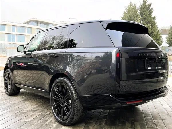 Land Rover Range Rover 3,0 D350 AUTOBIOGRAPHY SWB - foto 4