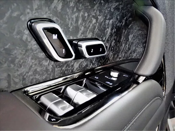 Land Rover Range Rover Sport 3,0 D350 AUTOBIOGRAPHY SWB - foto 15
