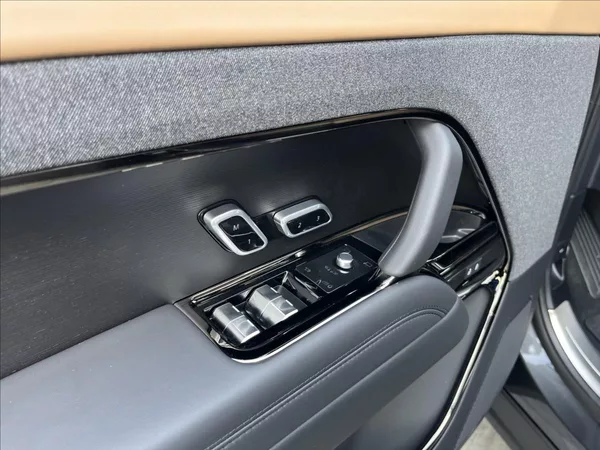 Land Rover Range Rover Sport 3,0 D300 DYNAMIC SE - foto 15