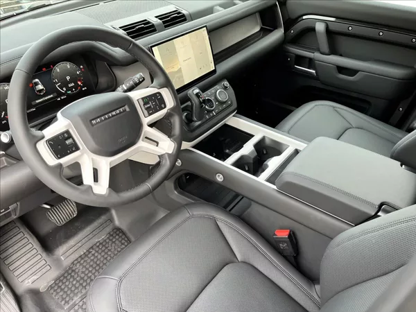 Land Rover Defender 110 D200 S - foto 11