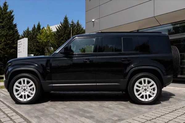 Land Rover Defender 110 D200 S - foto 2