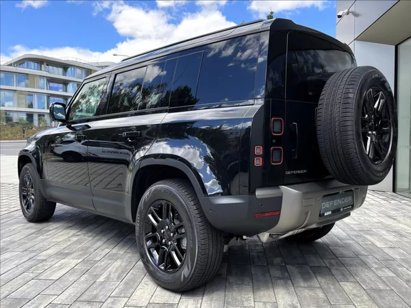Land Rover Defender 110 D200 S* - foto 4
