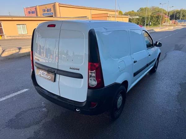 Dacia Logan 1.5DCi 55kW - foto 5