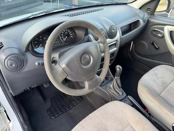 Dacia Logan 1.5DCi 55kW - foto 7