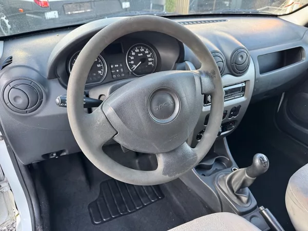 Dacia Logan 1.5DCi 55kW - foto 8