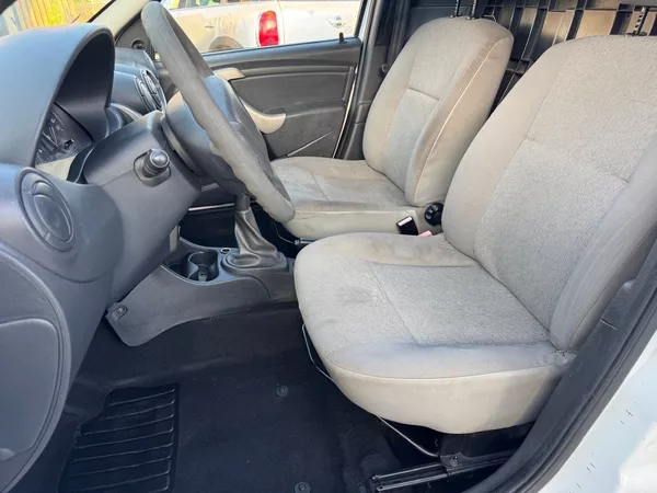 Dacia Logan 1.5DCi 55kW - foto 9