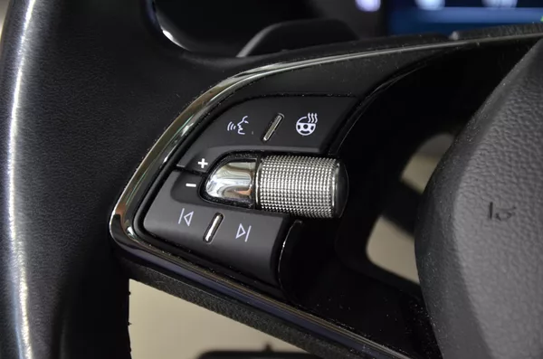 Škoda Superb 2.0TDI 147kW 4x4 L&K DSG kombi - foto 13