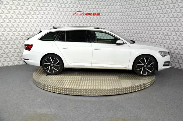 Škoda Superb 2.0TDI 147kW 4x4 L&K DSG kombi - foto 4