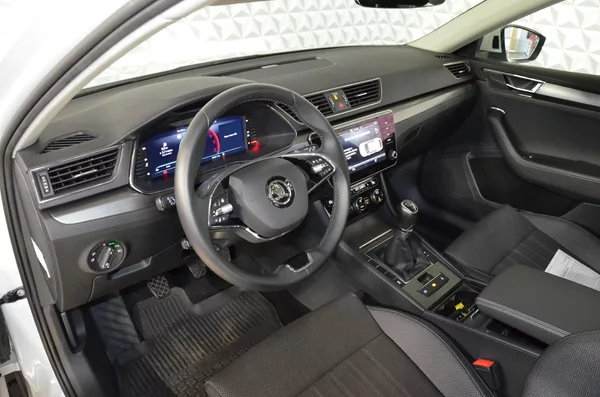 Škoda Superb 2.0TDI 110 Style kombi - foto 9