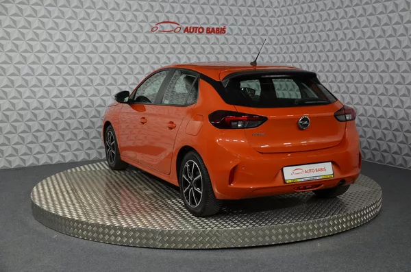 Opel Corsa 1.2 75k Edition - foto 9