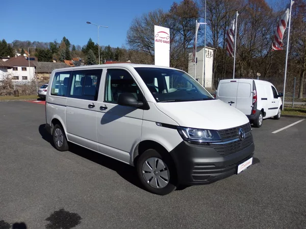 Volkswagen Transporter kombi DSG 9 míst - foto 2