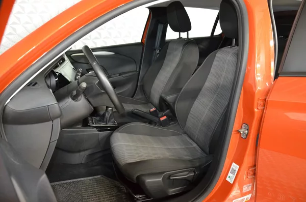 Opel Corsa 1.2 75 Edition 5d - foto 10