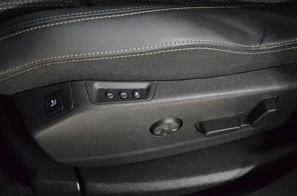 Peugeot 3008 PHEV 300 GT AWD AT - foto 22