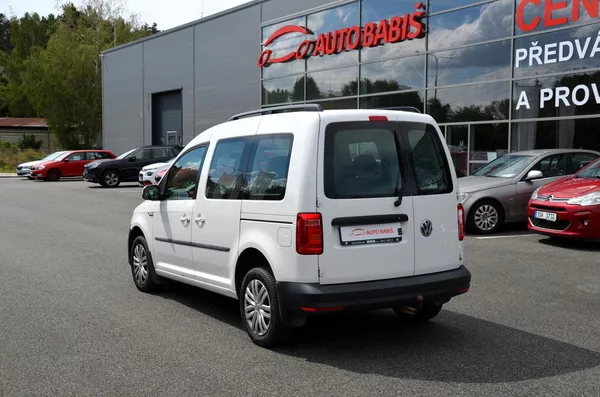 Volkswagen Caddy 2.0TDi 90kw 4x4 Trendline - foto 4