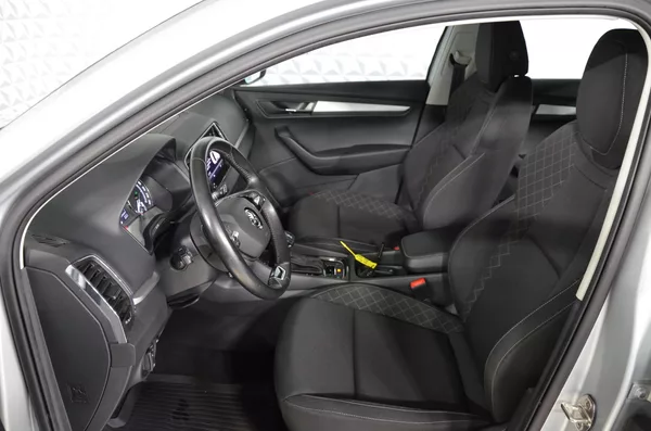 Škoda Karoq 2.0TDi 110kw 4x4 Ambition DSG - foto 10
