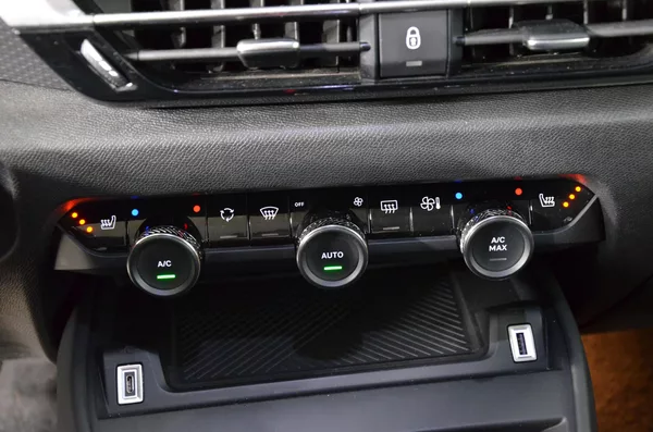 Citroën C4 1.5BHDi 130 Feel Pack AT - foto 14