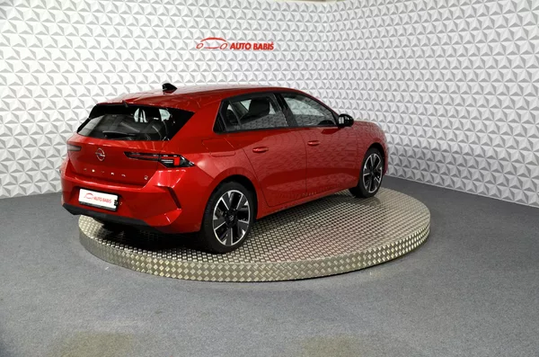 Opel Astra e-Astra BEV 115 Edition AT - foto 5