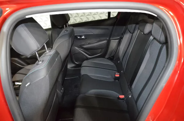 Peugeot 208 1.2 100 Allure SS AT - foto 18