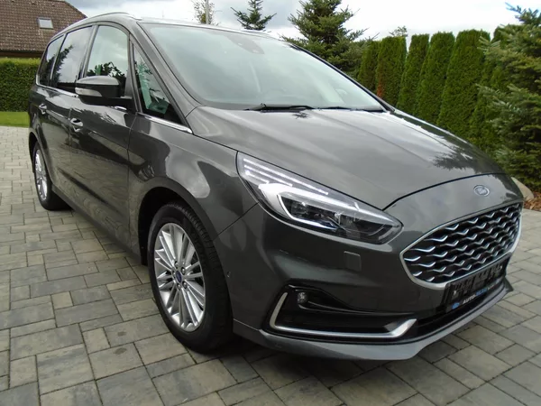 Ford Galaxy 2.5 Durarec FHEV Vignale 7míst