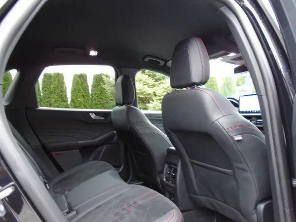 Ford Kuga 2.5 Plug-in-Hybrid ST-Line X - foto 32