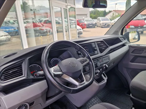 Volkswagen T6.1 2,0 TDI CAMPING VESTAVBA 4MÍST - foto 28