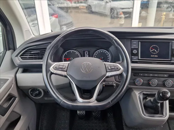 Volkswagen T6.1 2,0 TDI CAMPING VESTAVBA 4MÍST - foto 29