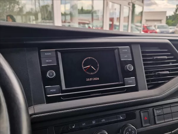 Volkswagen T6.1 2,0 TDI CAMPING VESTAVBA 4MÍST - foto 36