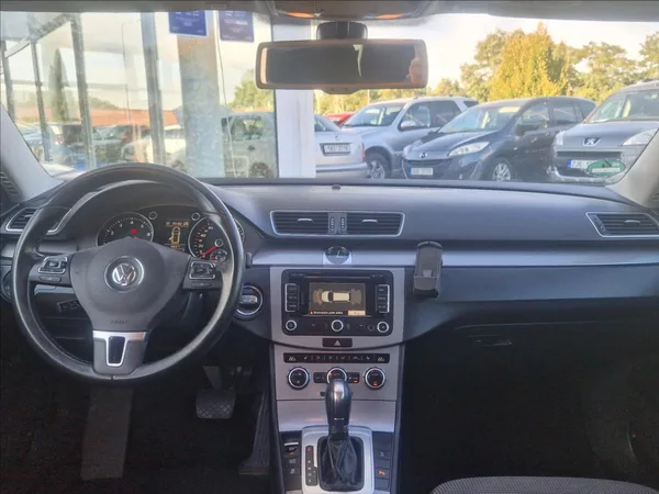 Volkswagen Passat 1,4 TSI DSG AUTOAC SENZOR TAŽN - foto 18