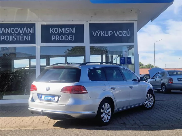 Volkswagen Passat 1,4 TSI DSG AUTOAC SENZOR TAŽN - foto 5