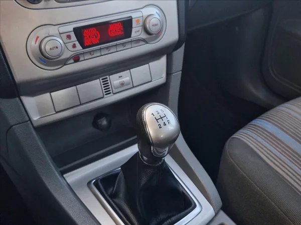 Ford Focus 1,6 TDCi NOVÉ TURBO+OLEJ TAŽNÉ - foto 26