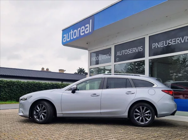 Mazda 6 2,2 D SKYACTIVE, VÝHŘEV NOSIČ - foto 2