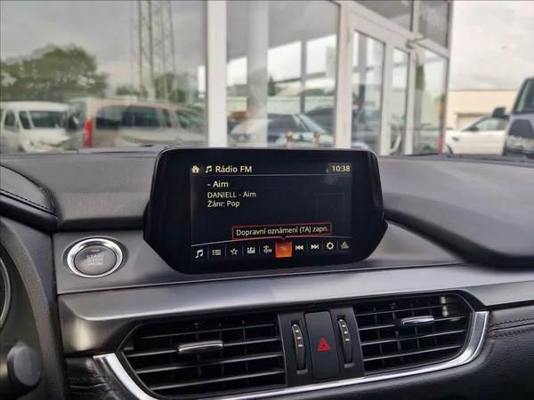 Mazda 6 2,2 D SKYACTIVE, VÝHŘEV NOSIČ - foto 39
