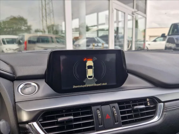 Mazda 6 2,2 D SKYACTIVE, VÝHŘEV NOSIČ - foto 40