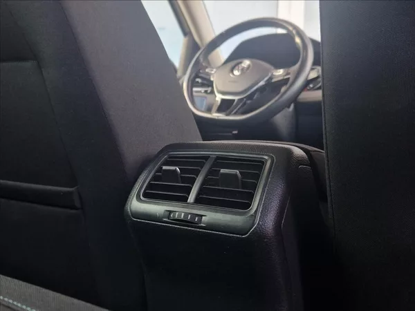 Volkswagen Golf 1,6 TDI LED KOMP.SERV.HISTORIE - foto 17