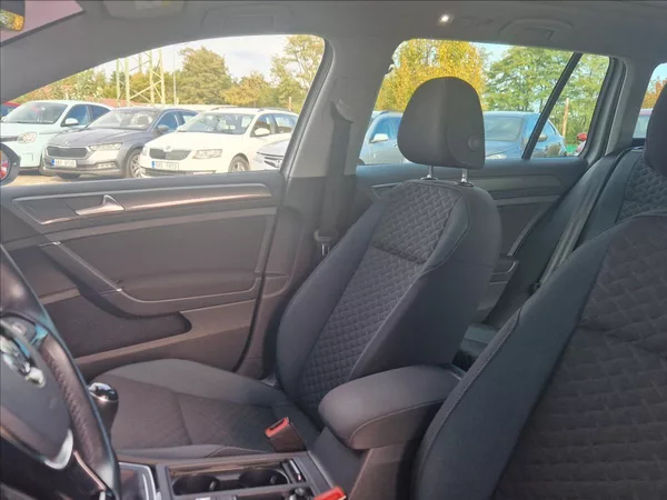 Volkswagen Golf 1,6 TDI LED KOMP.SERV.HISTORIE - foto 19