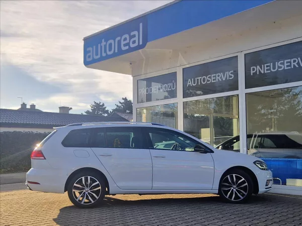 Volkswagen Golf 1,6 TDI LED KOMP.SERV.HISTORIE - foto 6