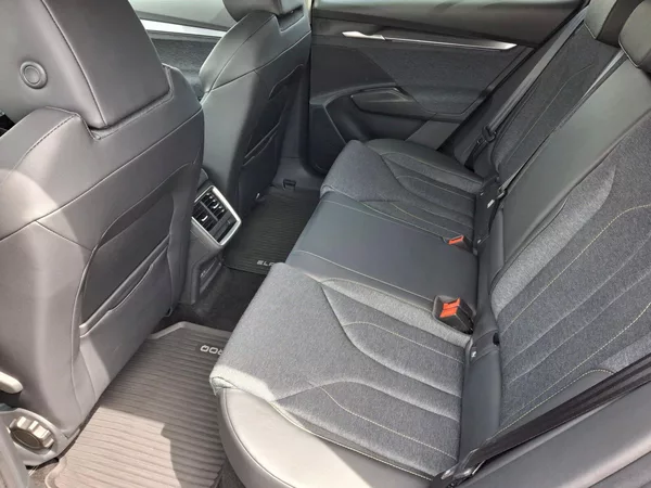 Škoda Elroq Selection 60 150kW - foto 7