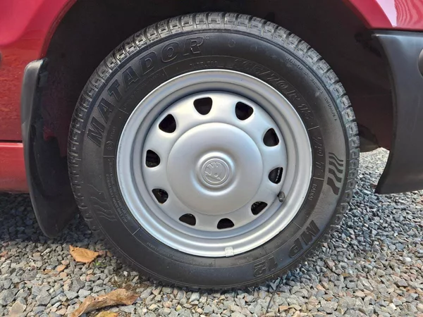 Škoda Felicia GLXi 1,3MPi 50kW - foto 25