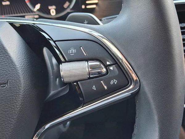Škoda Superb Style DSG 1,5TSi 110kW - foto 30