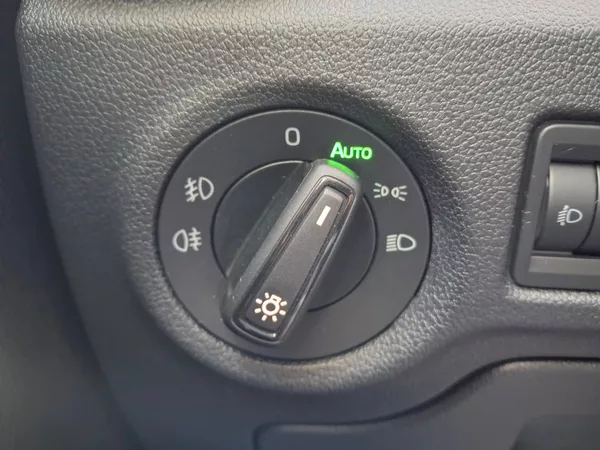 Škoda Fabia Top Selection DSG 1,0TSi 85kW - foto 27
