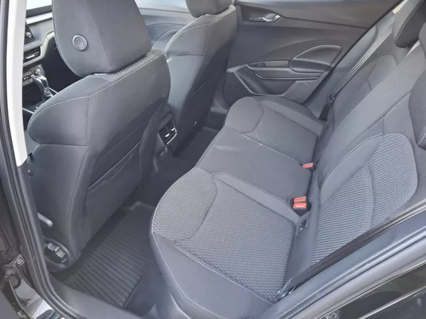 Škoda Fabia Top Selection DSG 1,0TSi 85kW - foto 7