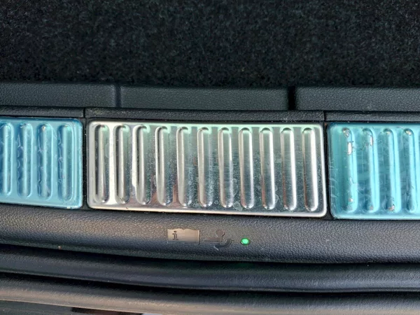 Škoda Superb Combi L&K DSG 4x4 2,0TSi 206kW - foto 18