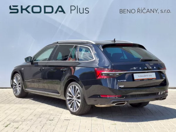 Škoda Superb Combi L&K DSG 4x4 2,0TSi 206kW - foto 20